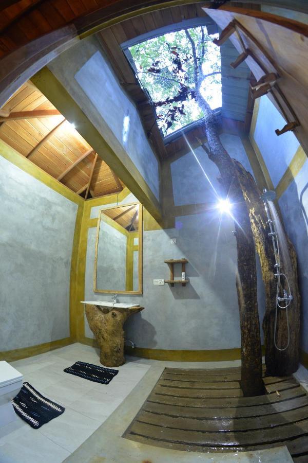 Habarana Tree House Mutu Village Екстер'єр фото