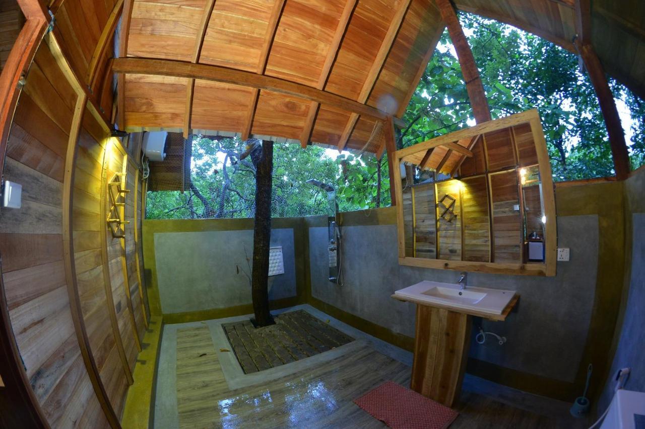 Habarana Tree House Mutu Village Екстер'єр фото