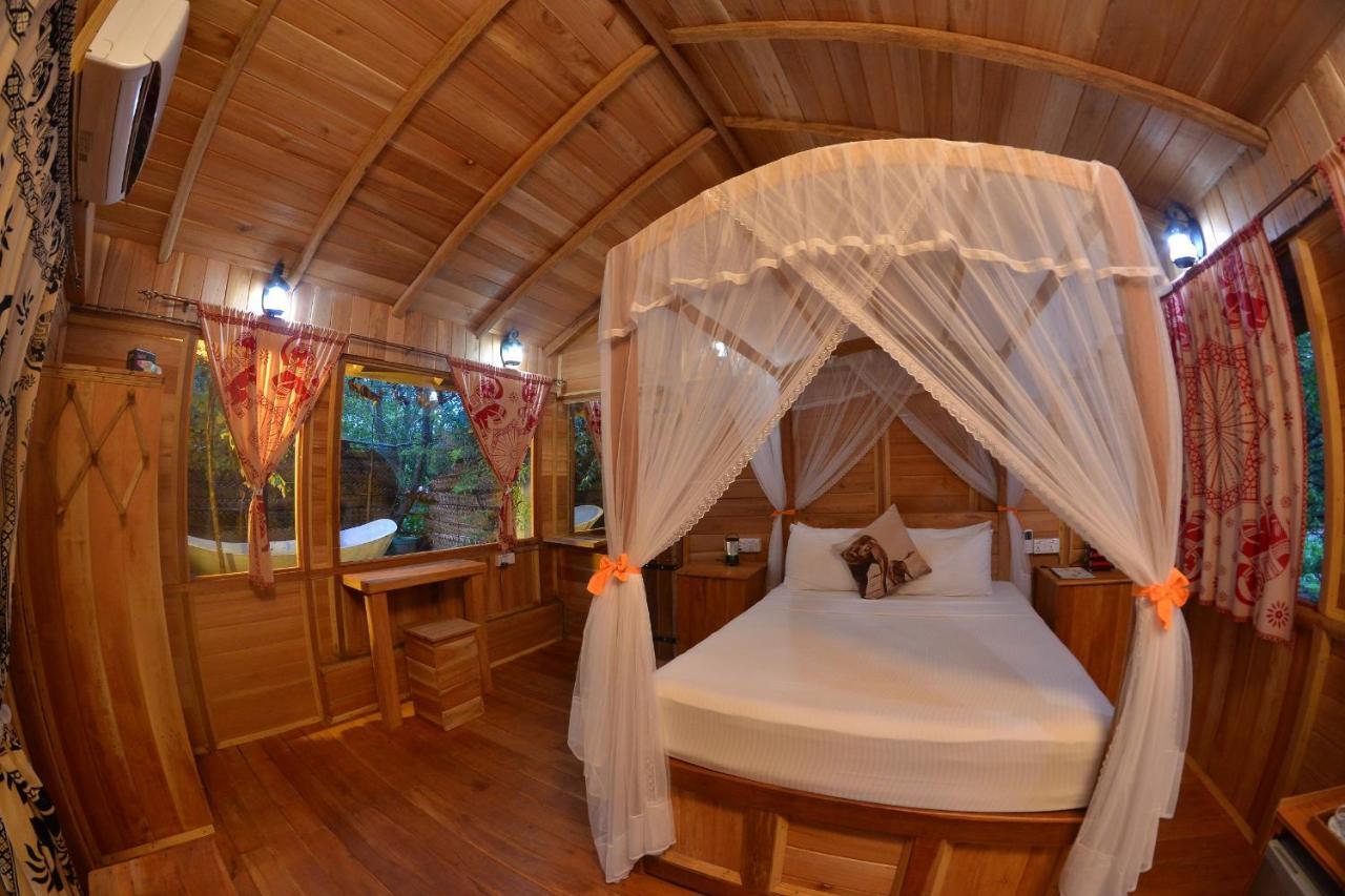 Habarana Tree House Mutu Village Екстер'єр фото